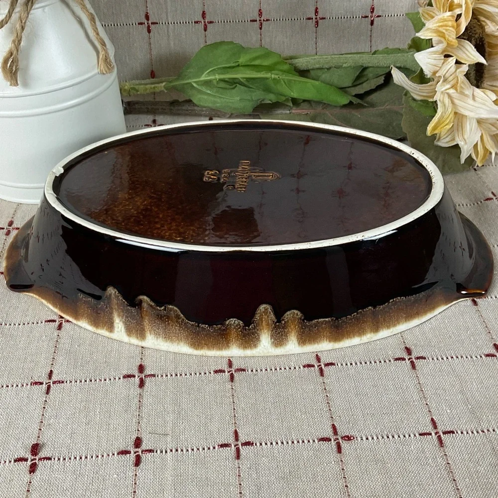 Vintage Pfaltzgraff Gourmet Brown Drip Oval Divided Vegetable Bowl / Dish